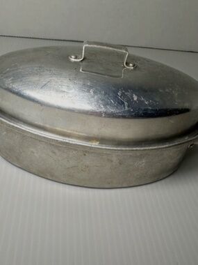 Vintage Small Toy Aluminum Roaster Pan w/ Lid Approx. 6" Dents CHILD'S TOY